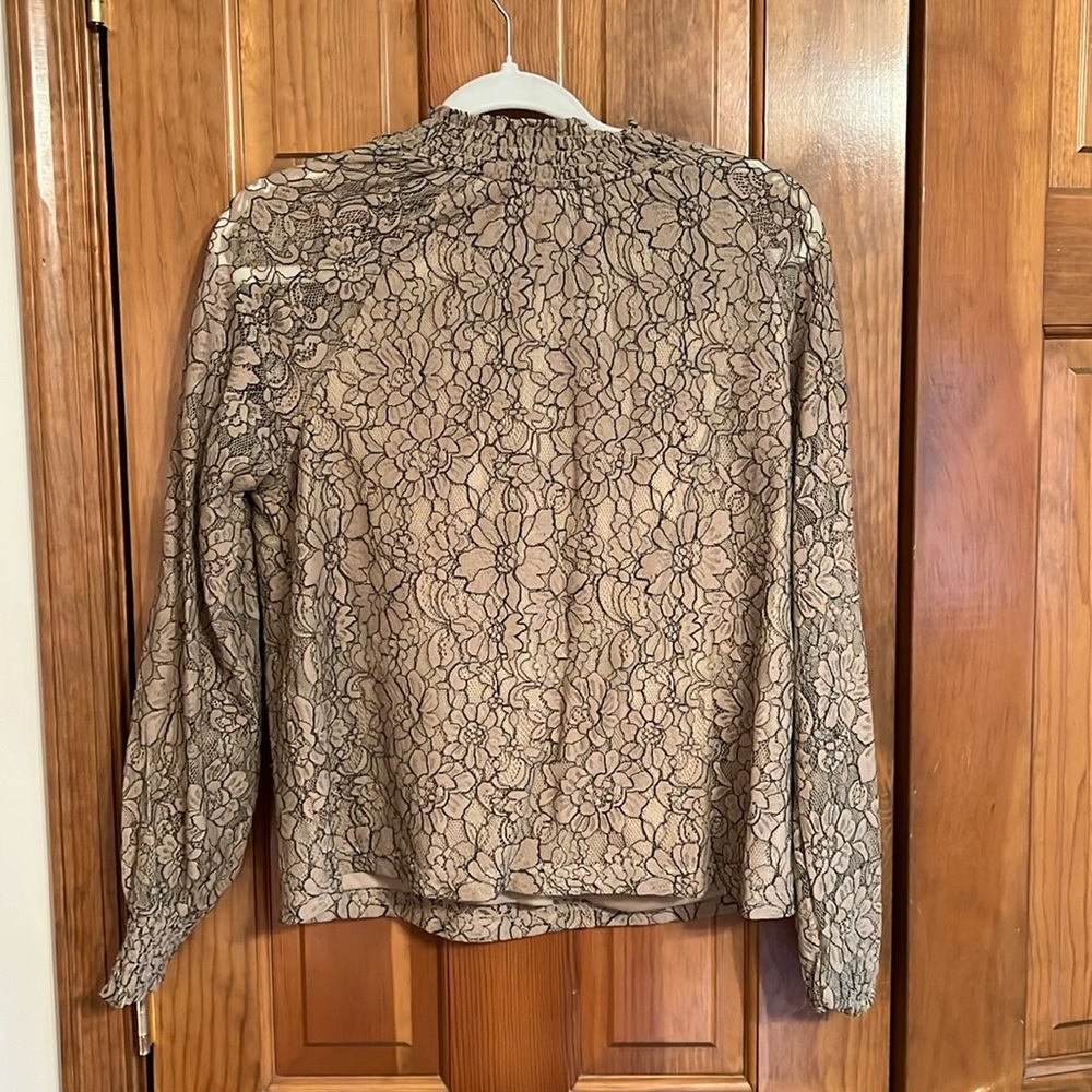 Long sleeve blouse